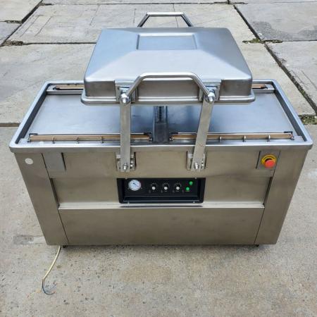 Вакуумный упаковщик 2-камерный с газом