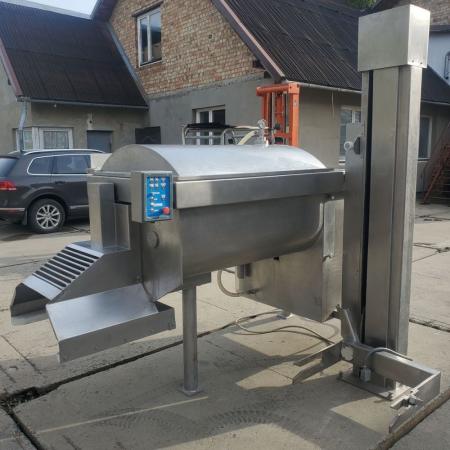 Вакуумная лопастная мешалка 750 л.